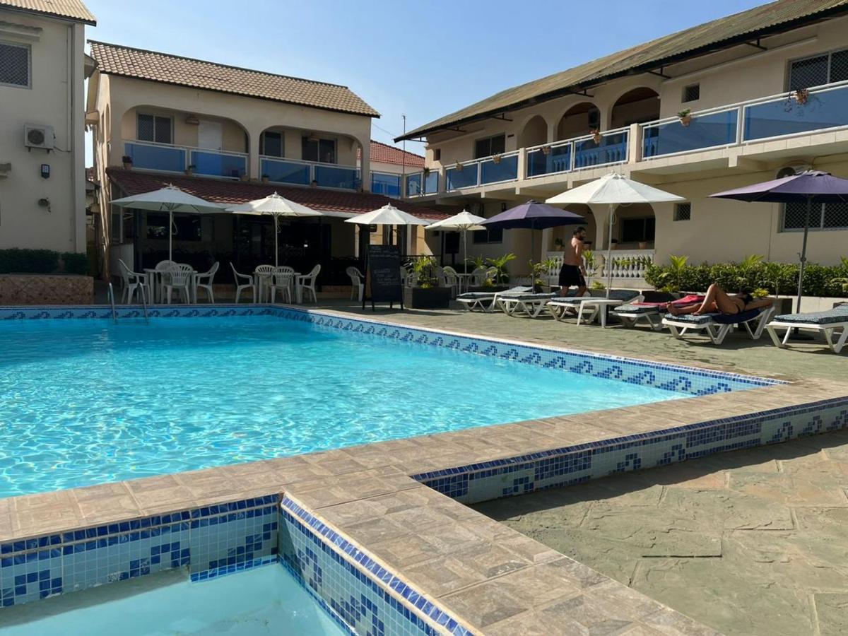 Tranquil Resort Hotel Brusubi Exteriér fotografie