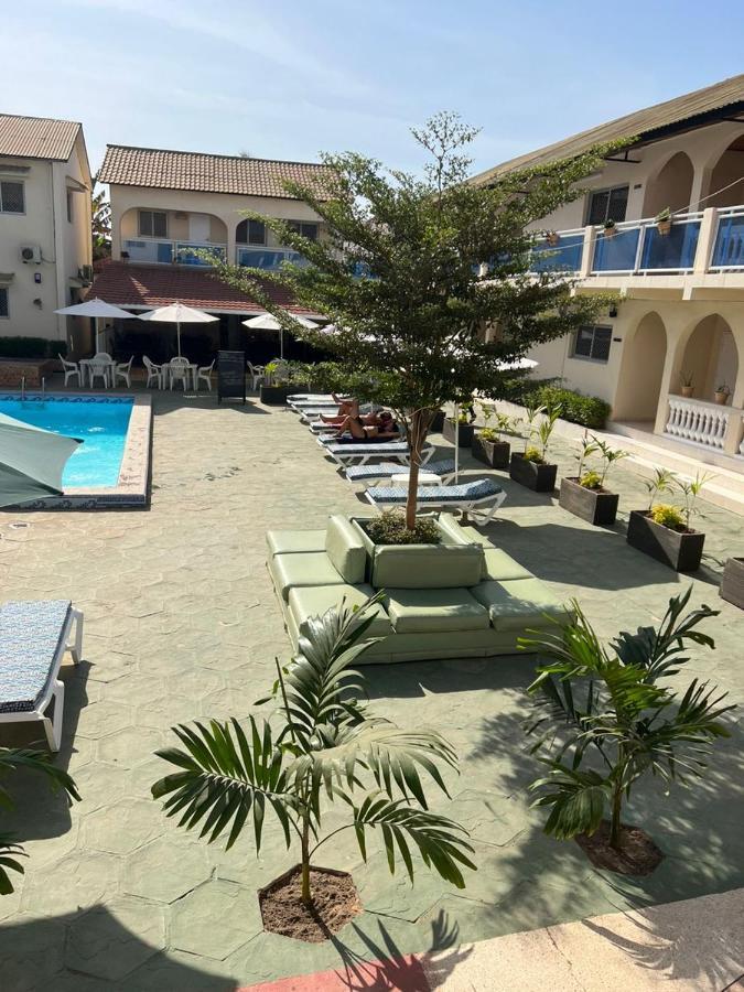 Tranquil Resort Hotel Brusubi Exteriér fotografie